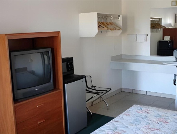 Rodeway Inn Cedar City image 18