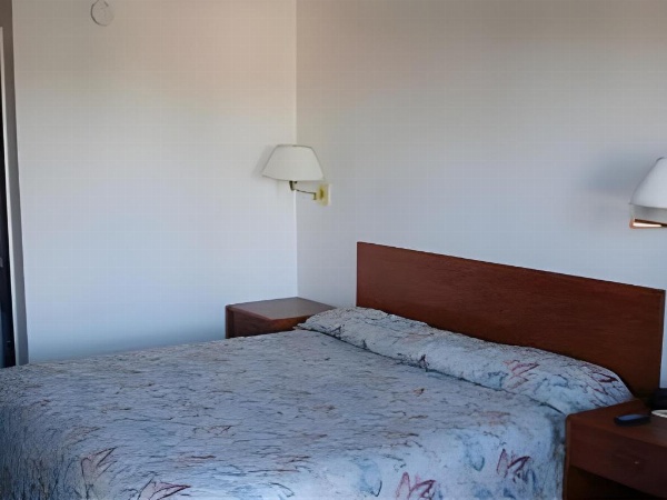Rodeway Inn Cedar City image 21