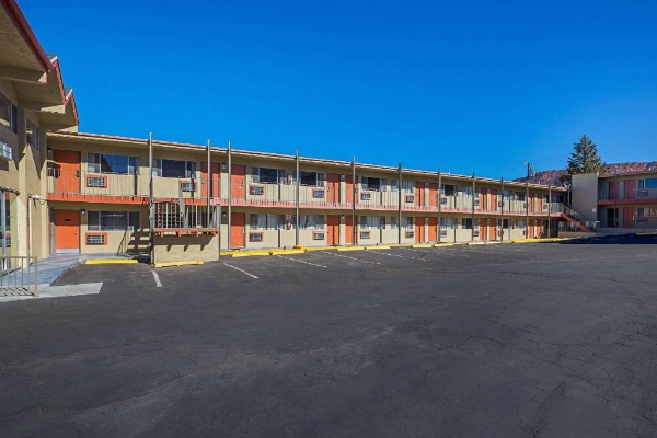 Rodeway Inn Cedar City image 9